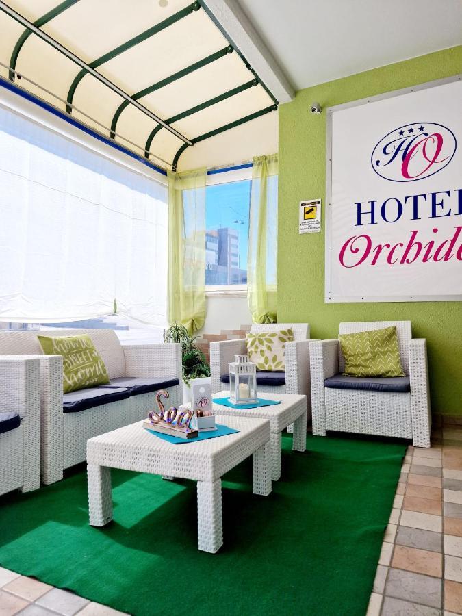 Hotel Orchidea لينانو سابيادورو المظهر الخارجي الصورة