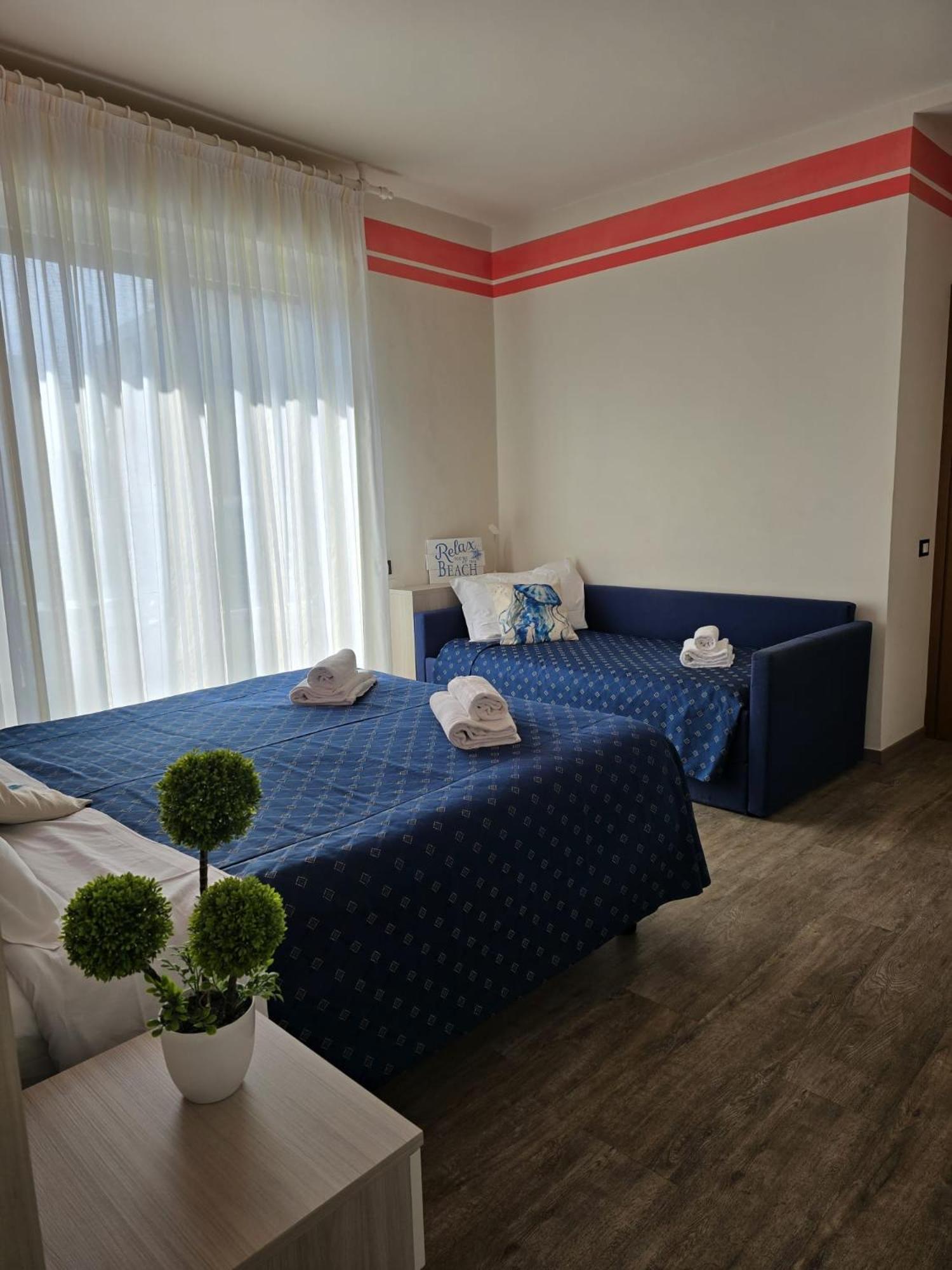 Hotel Orchidea لينانو سابيادورو المظهر الخارجي الصورة